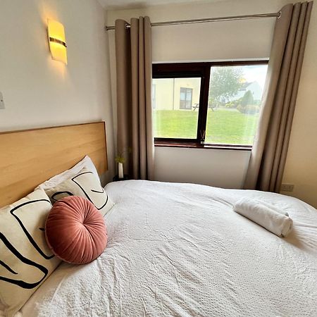Sea Whispers - My Charming Costal Retreat In Youghal Luaran gambar